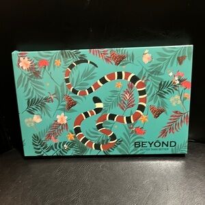 Beyond Better Than Better King Snake Shimmer & Matte Eyeshadow Palette New